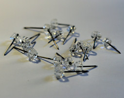 5 clavos con cabeza de cristal, 4cm