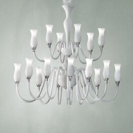 Candelabro moderno a dieciocho luces